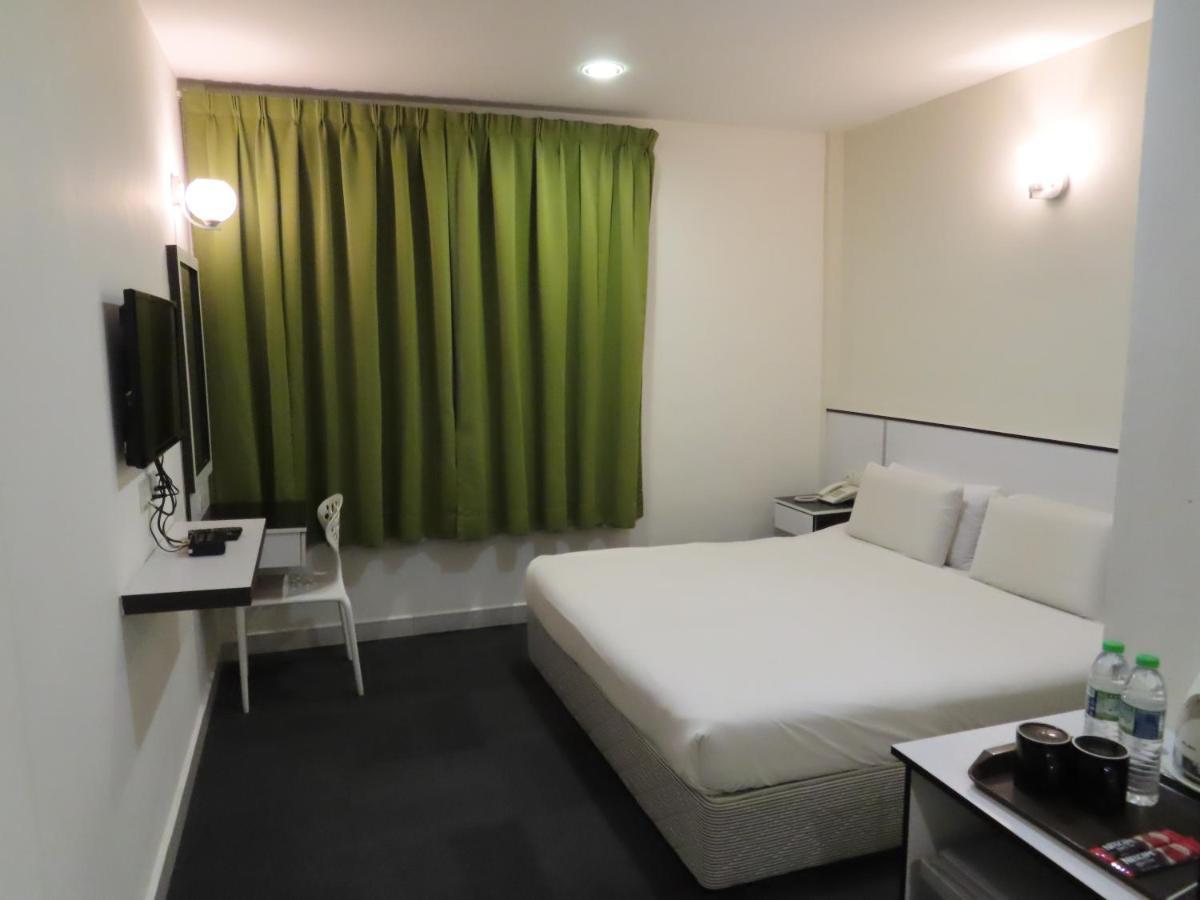 Akar Hotel Kampung Baru Куала-Лумпур Екстер'єр фото