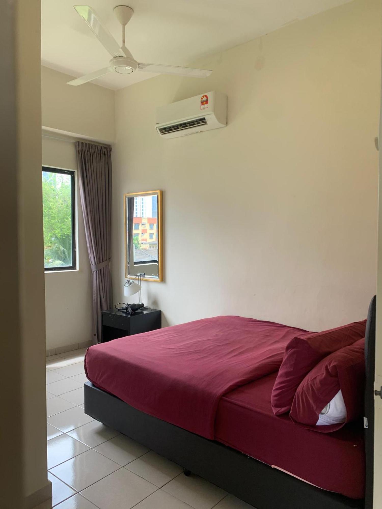 Akar Hotel Kampung Baru Куала-Лумпур Екстер'єр фото
